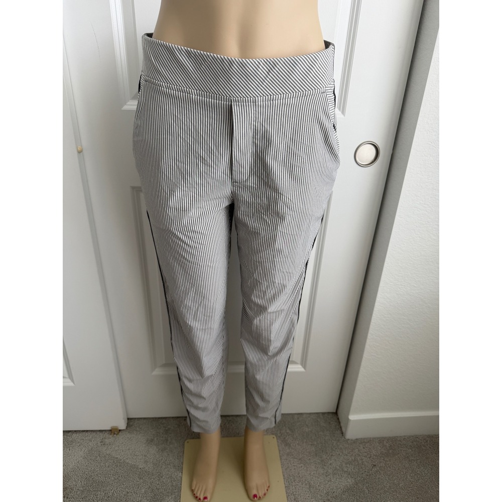 Athleta Brooklyn Textured Ankle Pant Grey Pinstripe Tuxedo Stripe Size 8